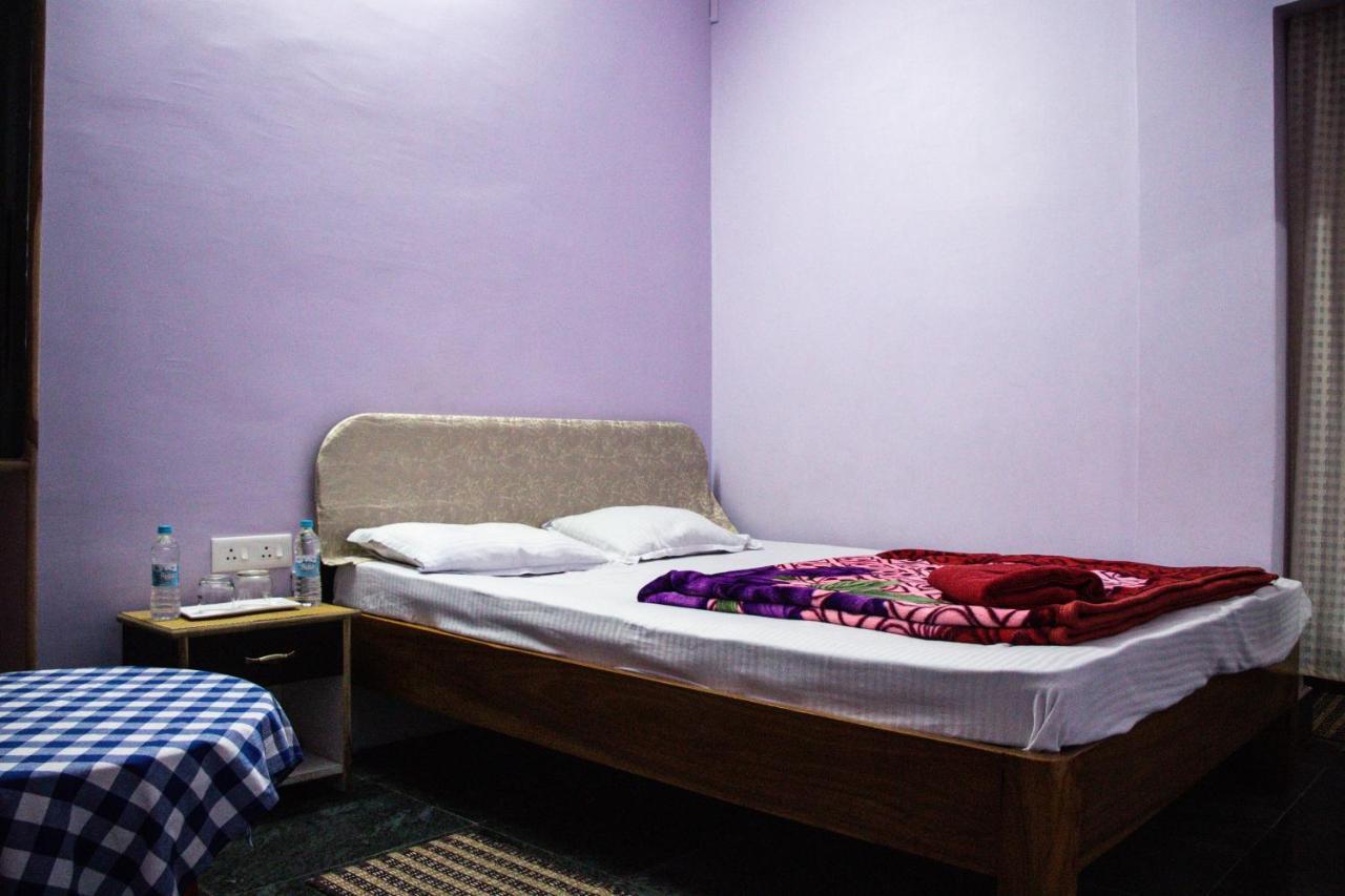 שילונג Promudini Guest House מראה חיצוני תמונה